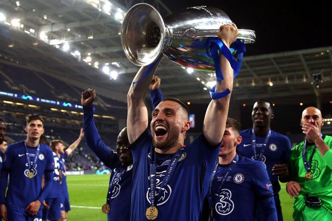 安切洛蒂：皇马到目前为止成绩出色，还能怎么要求阿隆索呢？